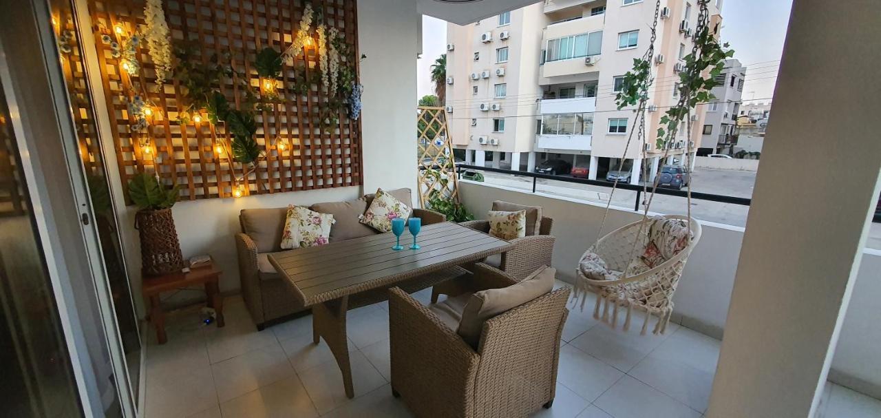 Appartement Stefaris "Koutsou Court 105" à Larnaca Extérieur photo